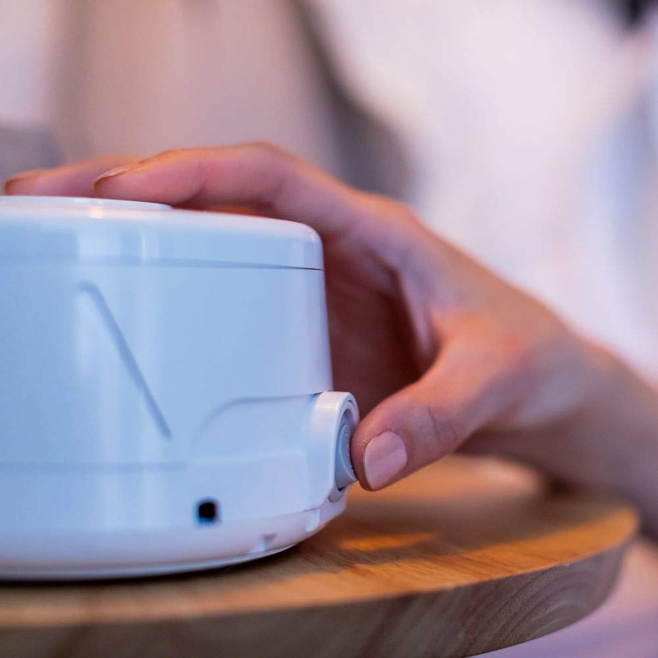 Marpac Dohm Classic (White) | The Original White Noise Machine | Soothing Natural Sound from a Real Fan | Noise Cancelling | Sleep Therapy, Office Privacy, Travel | For Adults & Baby | 101 Night Trial